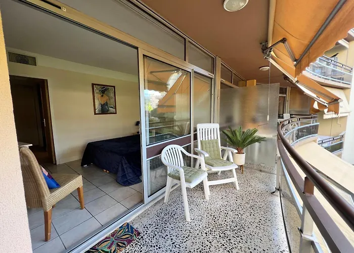 Aeroport Seafront With Pool * كروس دي كاين